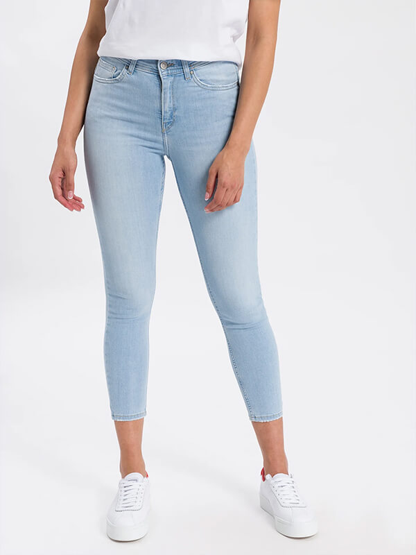 Slim Fit Stretch Denim — Blue